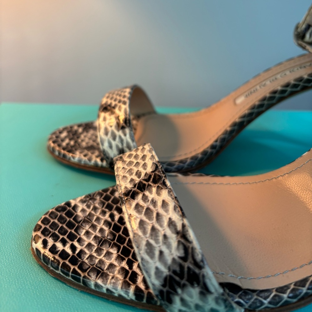 Manolo Blahnik snake strappy 36.5 ) 6.5 - Picture 5 of 7